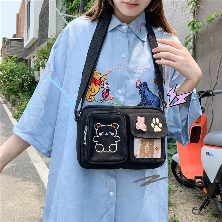 新款日系软妹可爱小包包古着感少女学生包刺绣小熊帆布包女斜挎包