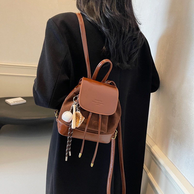 迷你双肩包女士小众设计高级感背包潮流韩版水桶包时尚百搭单肩包