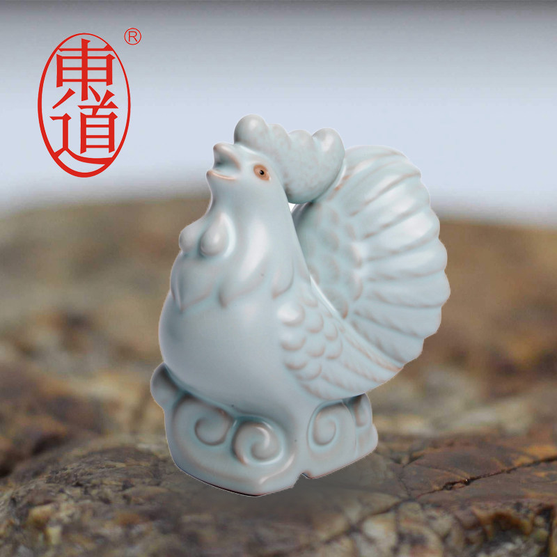 东道茶宠金鸡汝瓷开片茶道摆件