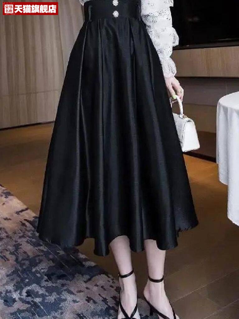 여성용 스커트 가을 겨울 인 햅번 스타일 리틀 블랙 스커트 2024 봄 가을 작은 사람들 빅 스윙 스커트 하이 웨이스트 슬림 우산 스커트