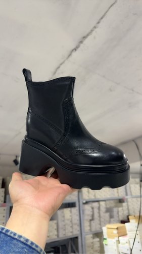 -17柏3566-639头层牛皮