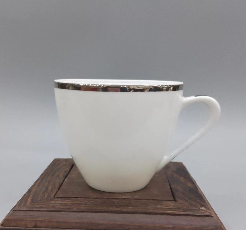 醴陵老瓷器群力60年代环球款含球泥白金边纯白玉兰杯精品原装正品