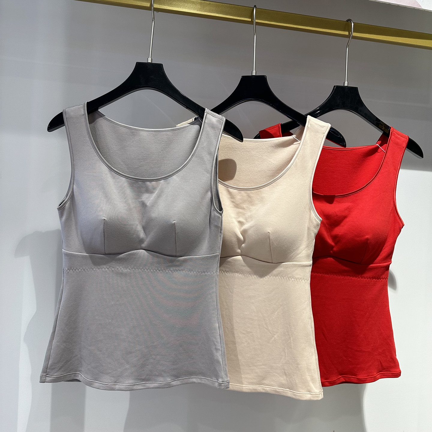 带胸垫保暖背心女冬季棉质圆领可外穿秋衣内搭打底衫无袖亲肤上衣,女士内衣/男士内衣/家居服,保暖背心,淘宝优惠券,粉丝福利购,淘宝优惠卷