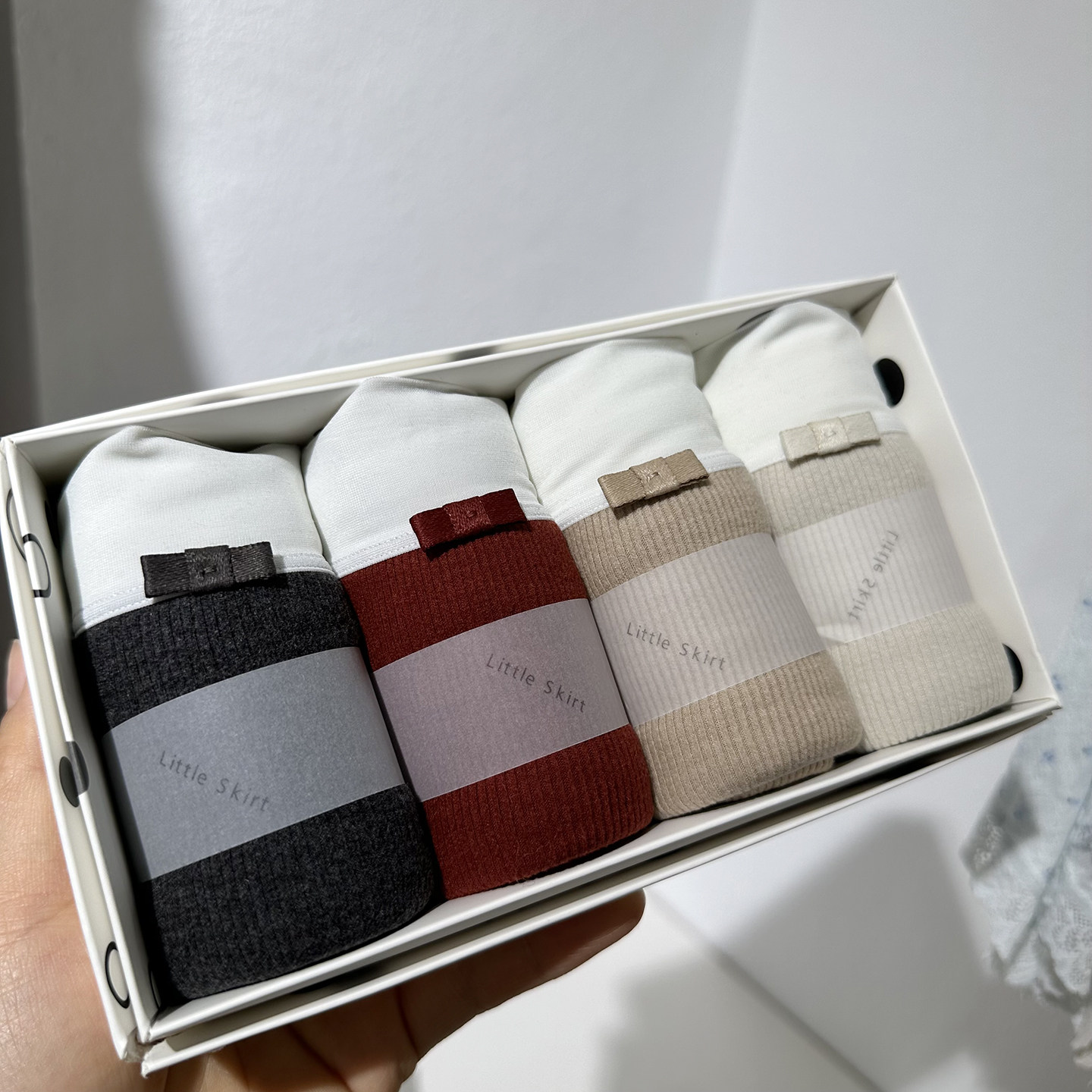 冬季新款双面磨毛螺纹内裤无痕边中腰包臀棉裆舒适透气三角裤头女,女士内衣/男士内衣/家居服,女三角裤,淘宝优惠券,粉丝福利购,淘宝优惠卷