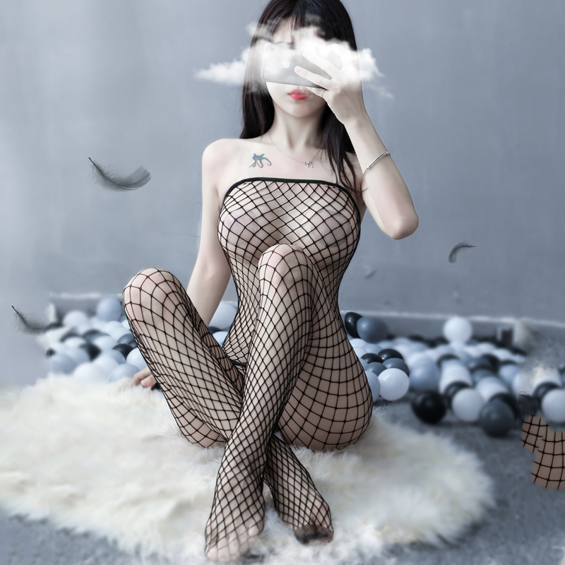 性感情趣内衣骚血滴子av制服丝袜