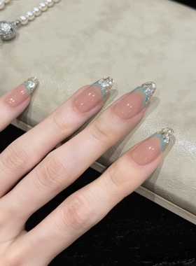 2026春夏新款海盐薄荷爆闪亮片法式美甲Tiffany蓝穿戴甲黄皮友好