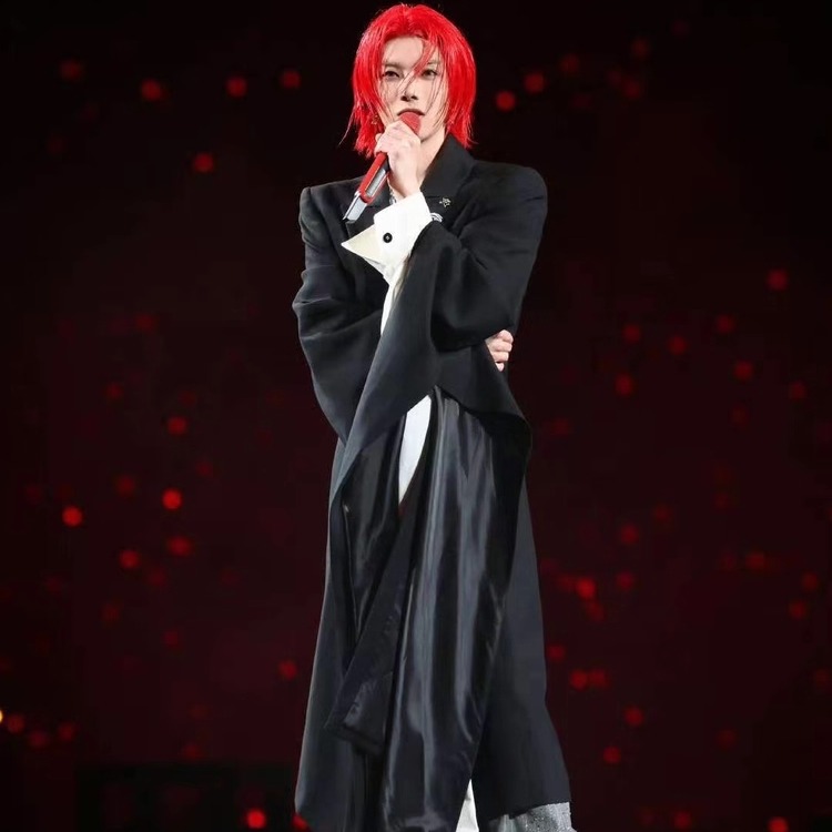 华晨宇福州演唱会舞台造型cosplay套装超长款开叉飘带大衣表演服