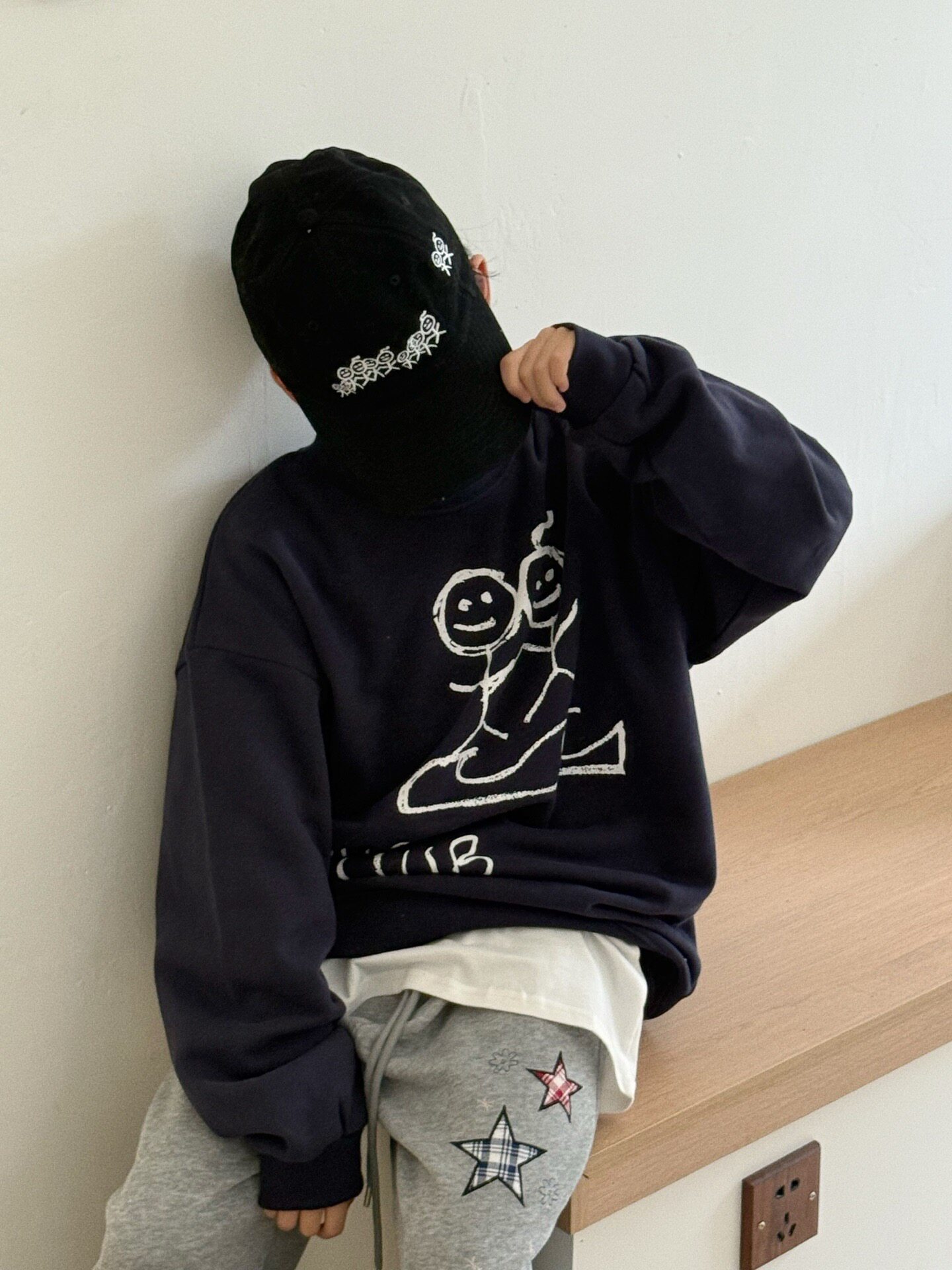 儿童秋冬潮搭涂鸦火柴人长袖T恤大童加绒连帽卫衣藏青抓绒套头衫