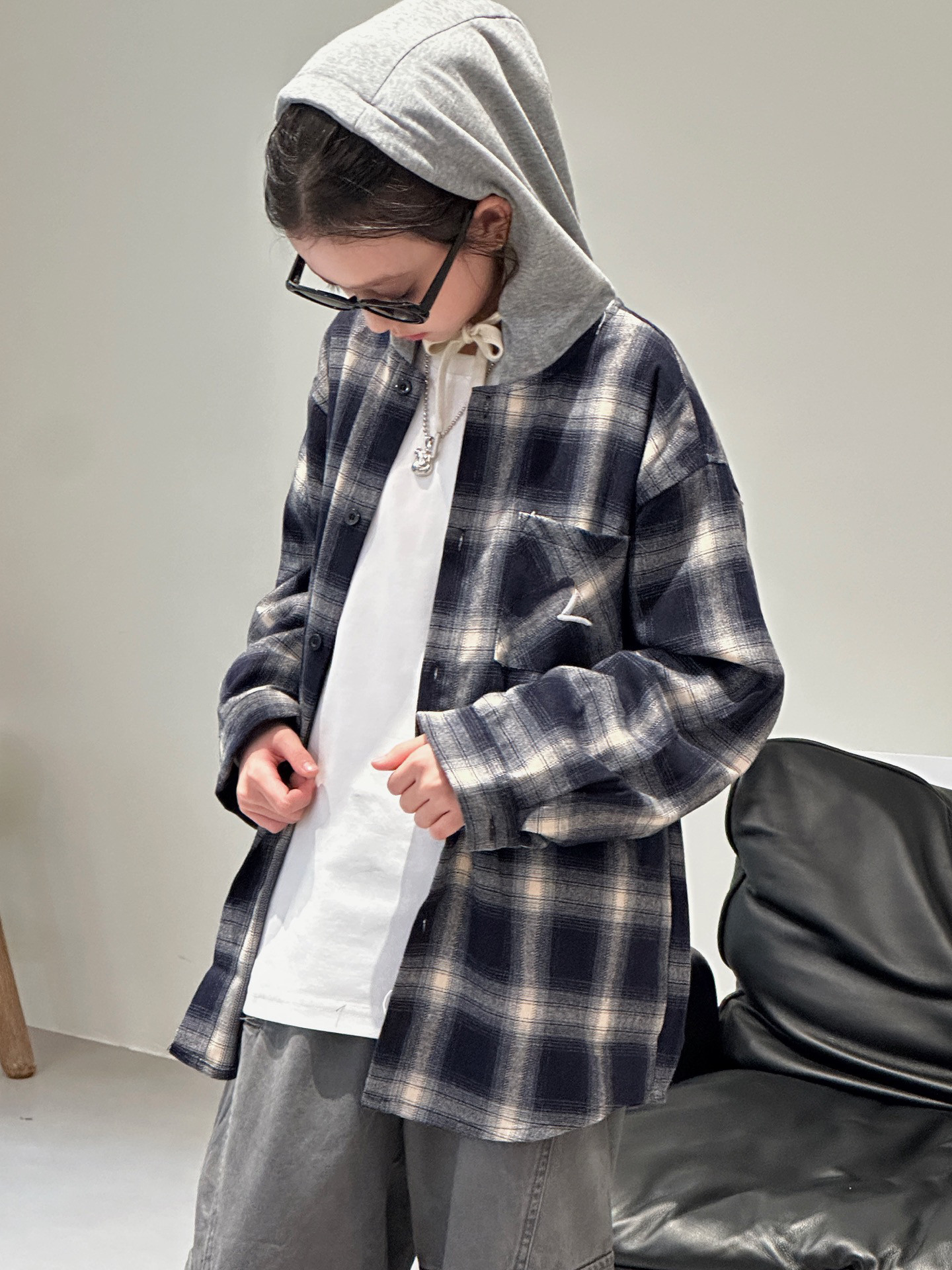 儿童男童磨毛格子连帽休闲衬衫女衬衫