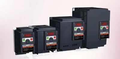 东芝变频器VFPS1-4132KPC-WN  全新现货