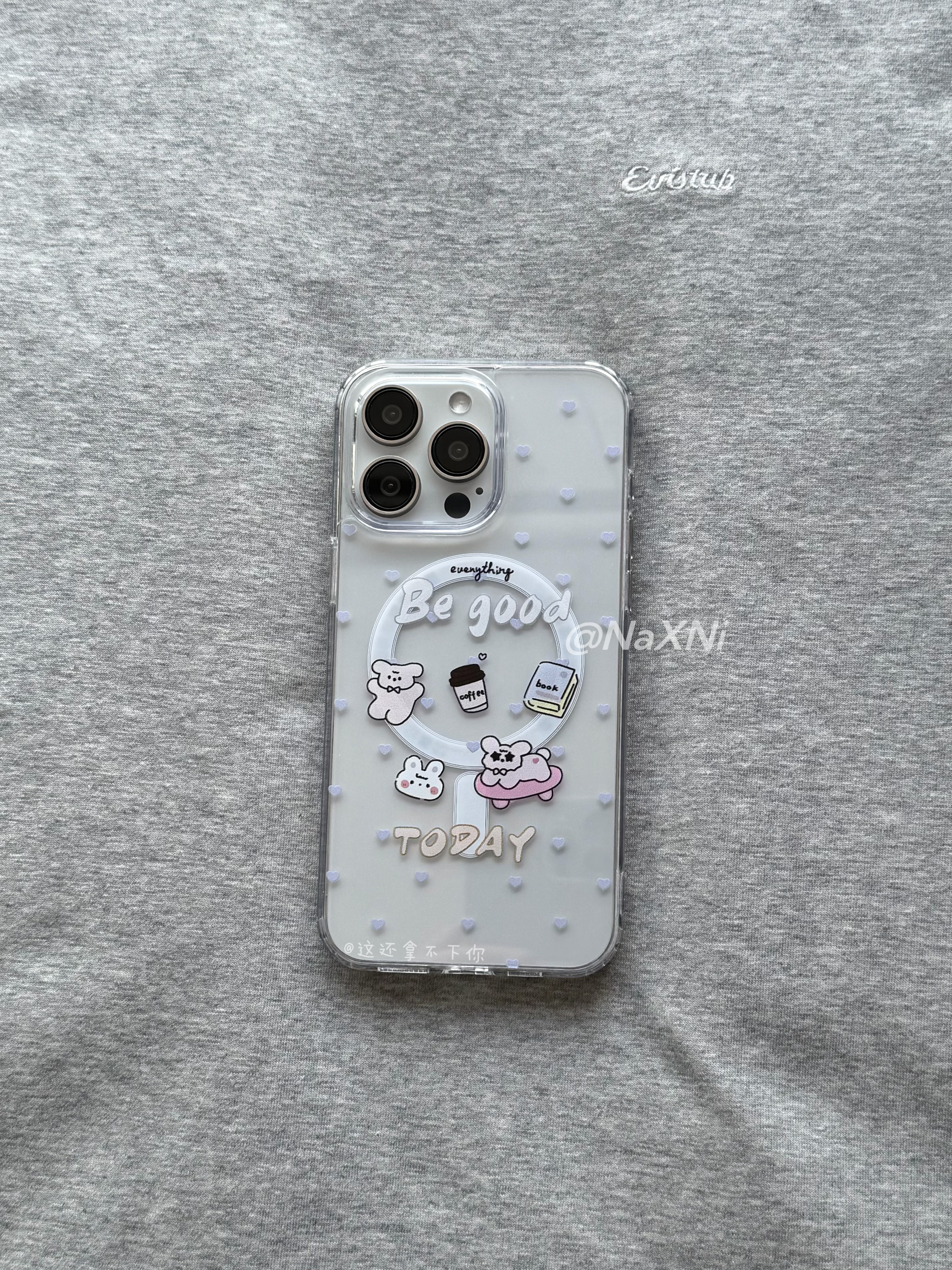 ins风卡通可爱滑板书本小狗适用于iphone17ProMax手机壳新款小众苹果15pro大孔磁吸全包16透明磨砂11硅胶软壳