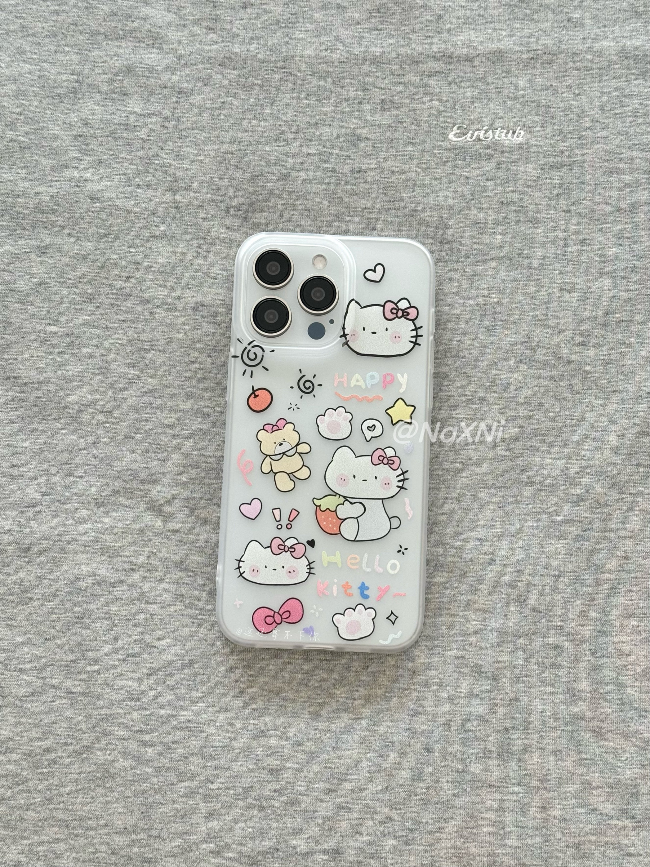 可爱抱草莓Kitty适用iPhone15promax手机壳新款ins风卡通凯蒂猫苹果14Pro大孔全包11/x r小众透明硅胶软壳