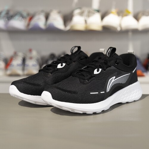 李宁正品2025夏季新款男子低帮运动轻质防滑休闲慢跑鞋ARSV121-4