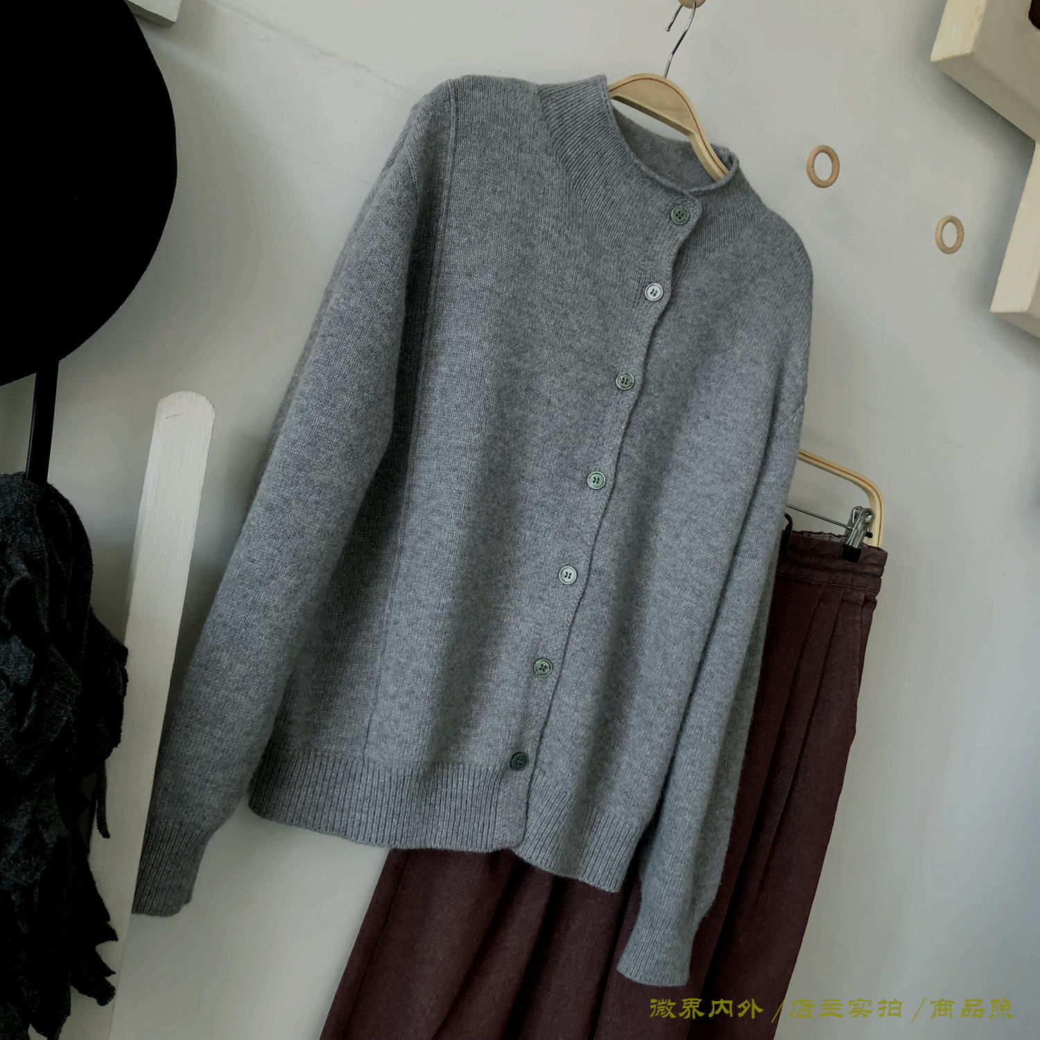 订单货2511高档蜜熊绒羊毛混纺偏门襟设计较厚针织毛衣开衫小个子