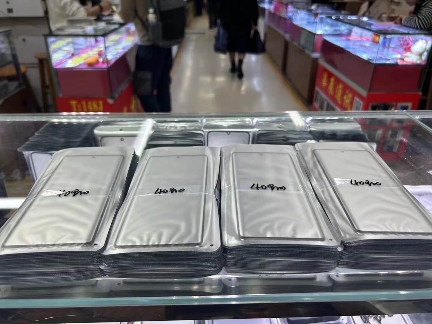 适用于摩托罗拉Edge 40pro Edge30ultra EdgeX40曲面屏带OCA外屏