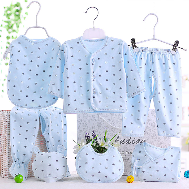 Coffret cadeau pour nouveau-né - vêtements - Ref 1955890 Image 4