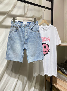 AG美系高腰做旧浅蓝色4分骑行小直筒裤脚毛边牛仔短裤女显瘦百搭