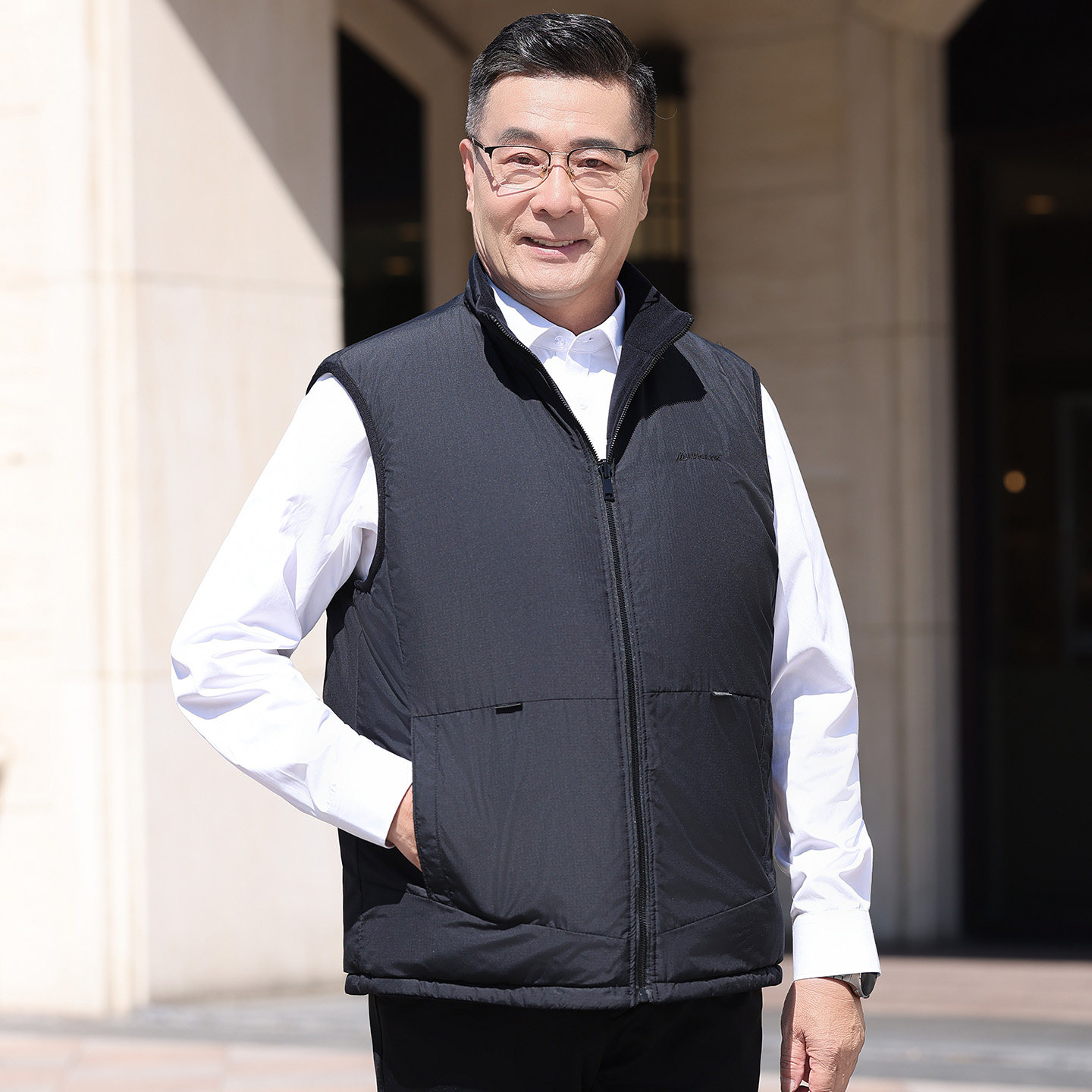 双面穿中老年男保暖立领马甲