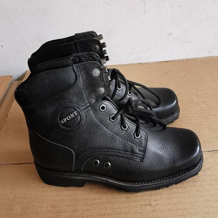 压花牛皮短靴5302库存春秋飞行靴带透气孔皮膛底高帮皮靴男短筒靴