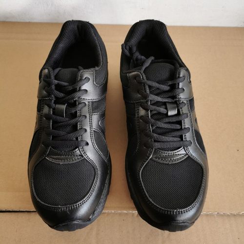 一双小黑鞋夏网眼透气休闲运动鞋35码有小瑕疵