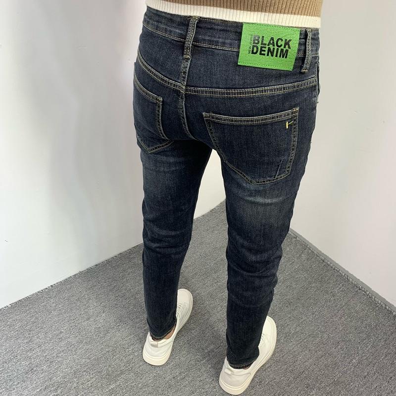 修身牛仔裤秋冬刺绣弹力百搭长裤