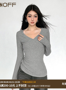 FUNOFF 简约灰色基础V领长袖针织打底衫T恤2025春秋收腰修身上衣