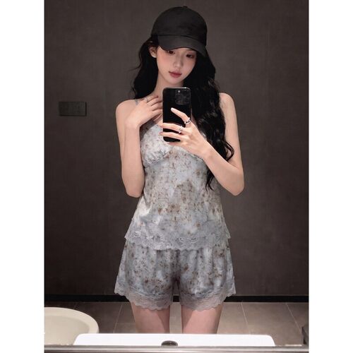 冰丝睡衣女夏吊带短裤家居服套装