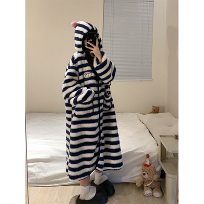 韩系条纹连帽珊瑚绒睡衣女款睡袍