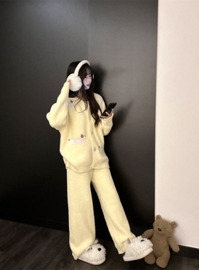 可外穿奶黄色腊肠狗睡衣女冬季2025新款半边绒长袖长裤家居服套装