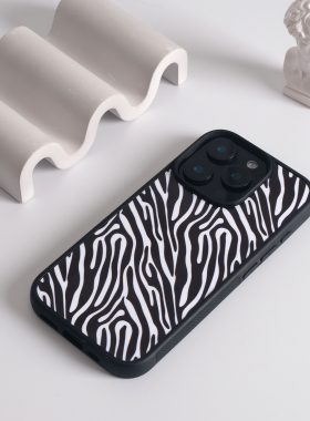 原创斑马纹理条纹黑白适用苹果IPhone16promax/15pro/14/13黑边磨砂哑光MagSafe磁吸防摔亚克力手机壳保护壳