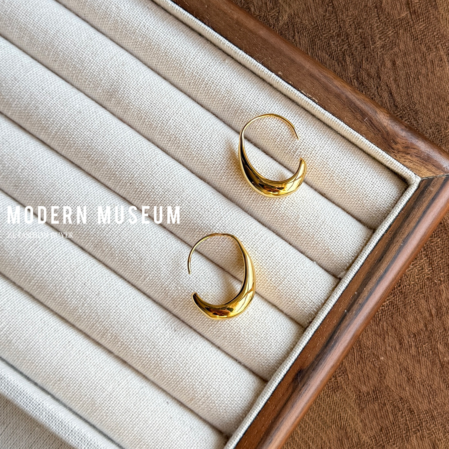 ModernMuseum圆弧C形耳环