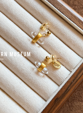 现货Modern Museum金属链条镀金吊坠锥形白色水晶个性高级耳环