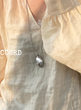 现货26SS新款DACCORD棱纹哑光银色立体香水壶水晶长款项链叠戴