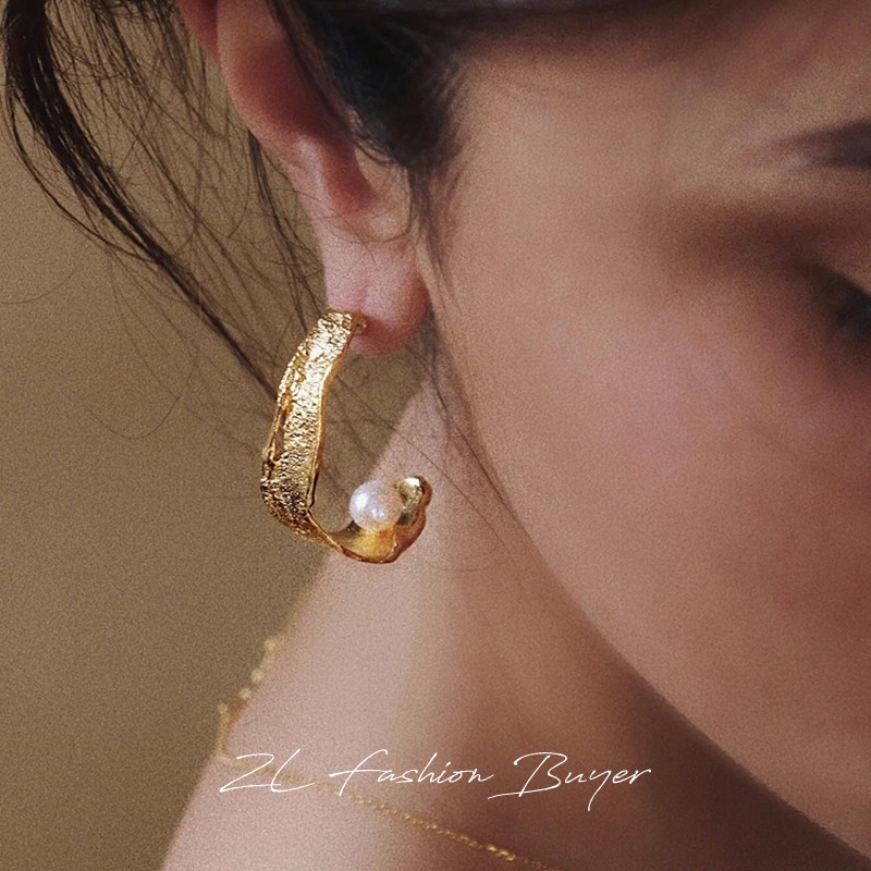 Fedoma弧形卷曲天然珍珠耳环