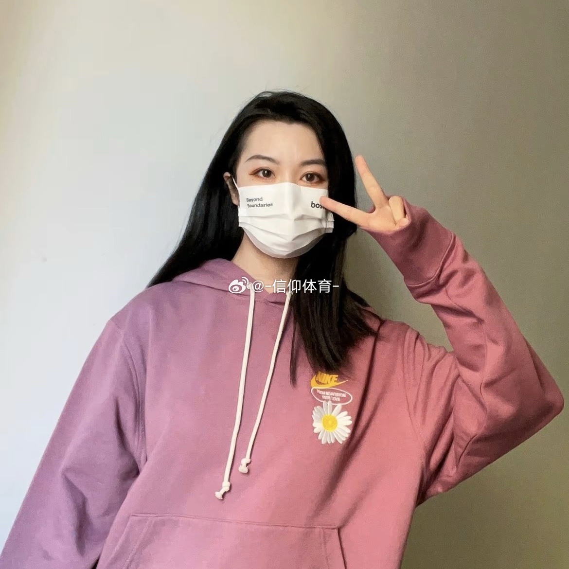 Nike/耐克男子运小雏菊印花运动休闲卫衣连帽套头衫 DM4994-010