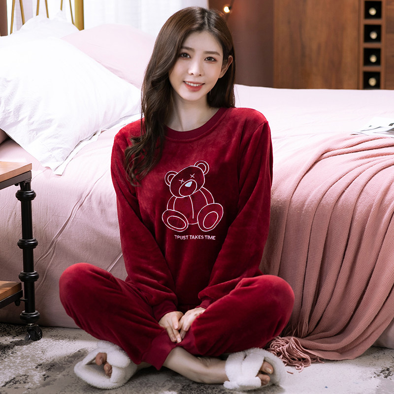 2026新款长袖睡衣女秋冬季加厚珊瑚绒中老年妈妈保暖法兰绒家居服
