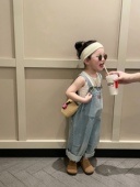 女童中小童宝宝宽松浅色裤 儿童牛仔背带裤 子韩版 男童裤 潮 2023新款