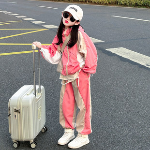 法国女童洋派休闲 运动套装2025春季新款户外冲锋衣外套装裤子两