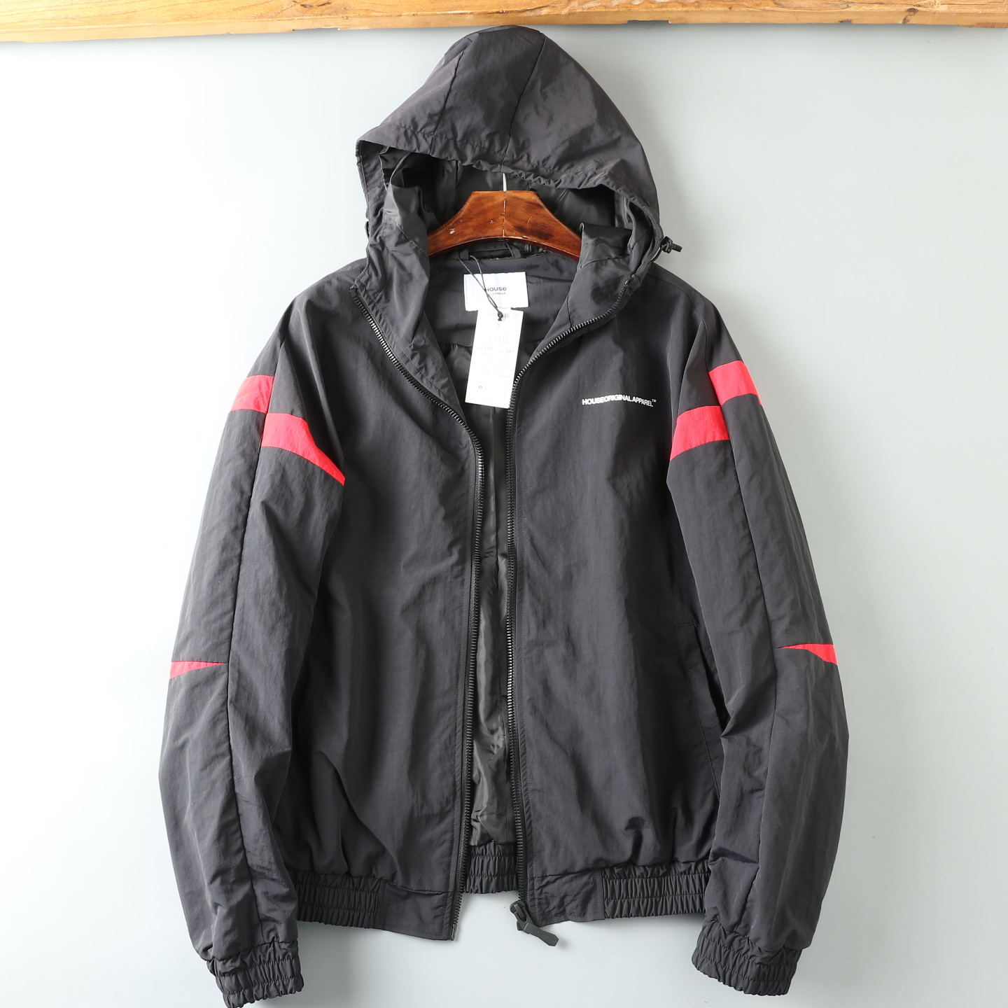 波兰明星款轻量防风防水秋季男士高街撞色户外宽松连帽夹克薄外套