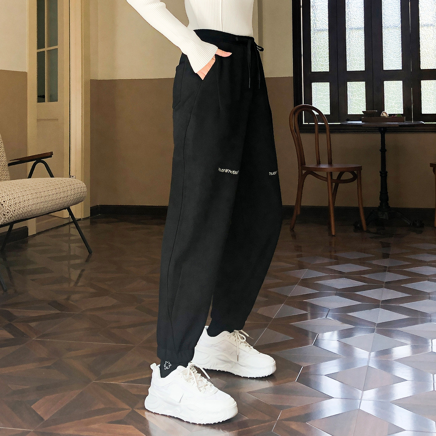 香依雅园 2025冬季新款200斤大码高腰宽松休闲加绒哈伦裤69019-1