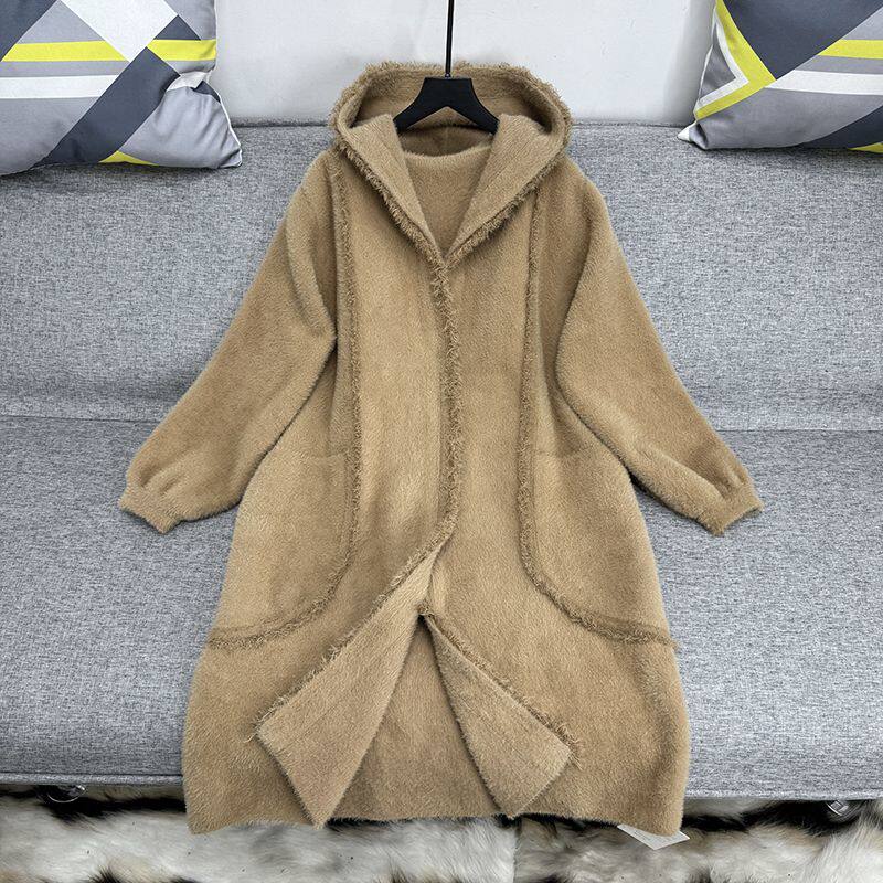 卡其色连帽仿羊绒大衣加厚中长款长袖加大加肥宽松大板型风衣外套