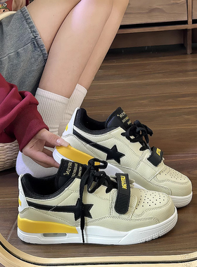 易少年 米黑色港风气垫设计小白鞋ins潮2025新款小众百搭学生板鞋