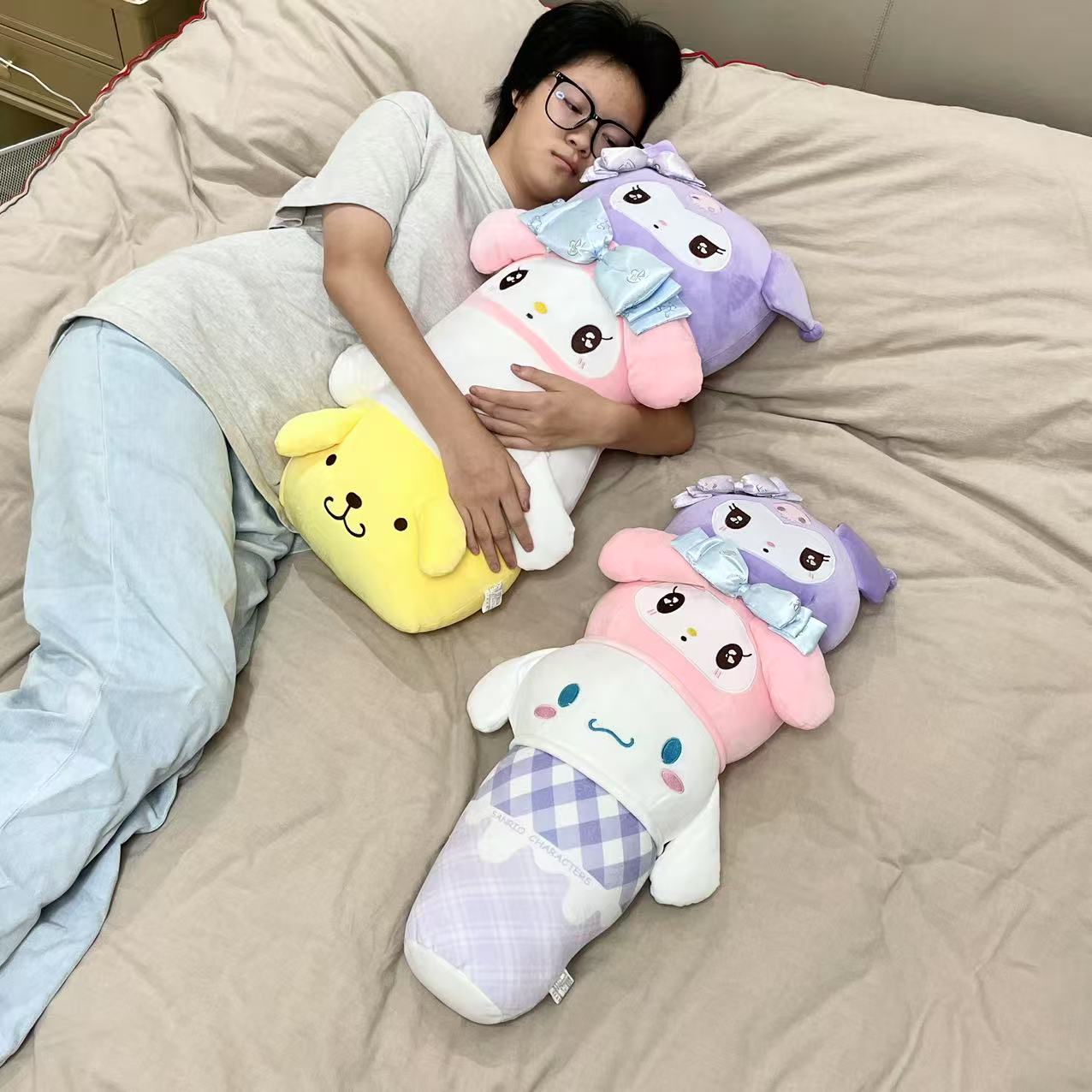 【包邮】可爱卡通动漫超软家居串串抱枕安慰玩具家居节日礼物