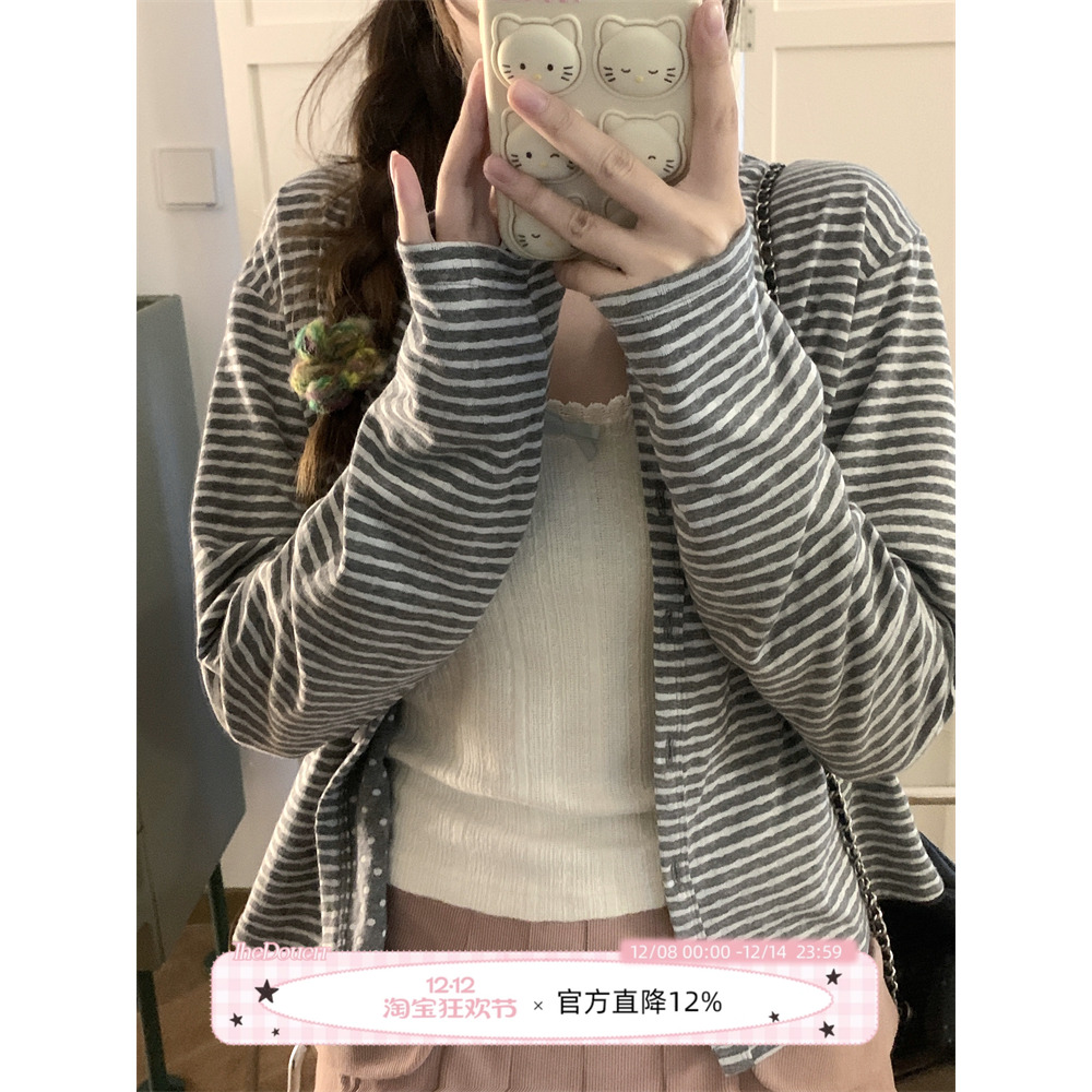 条纹波点双层特殊针织圆领开衫