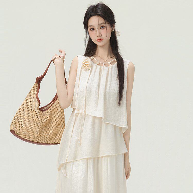 设计感小众不规则气质连衣裙女2026年夏季新款显瘦无袖背心长裙