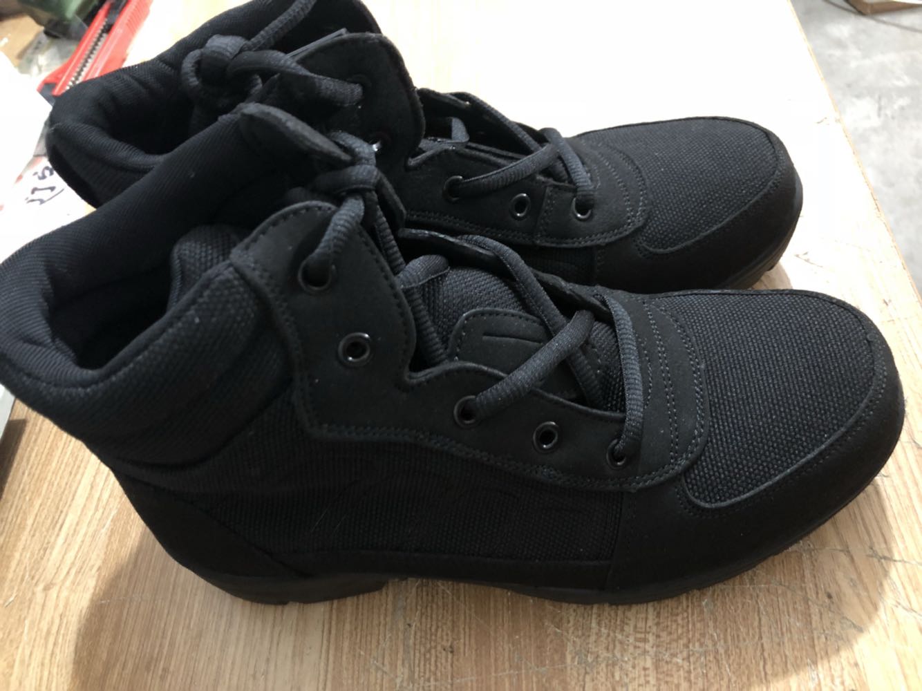 英硕户外新款轻便防寒鞋05棉鞋升级版户外轻便黑色男女鞋加绒棉靴