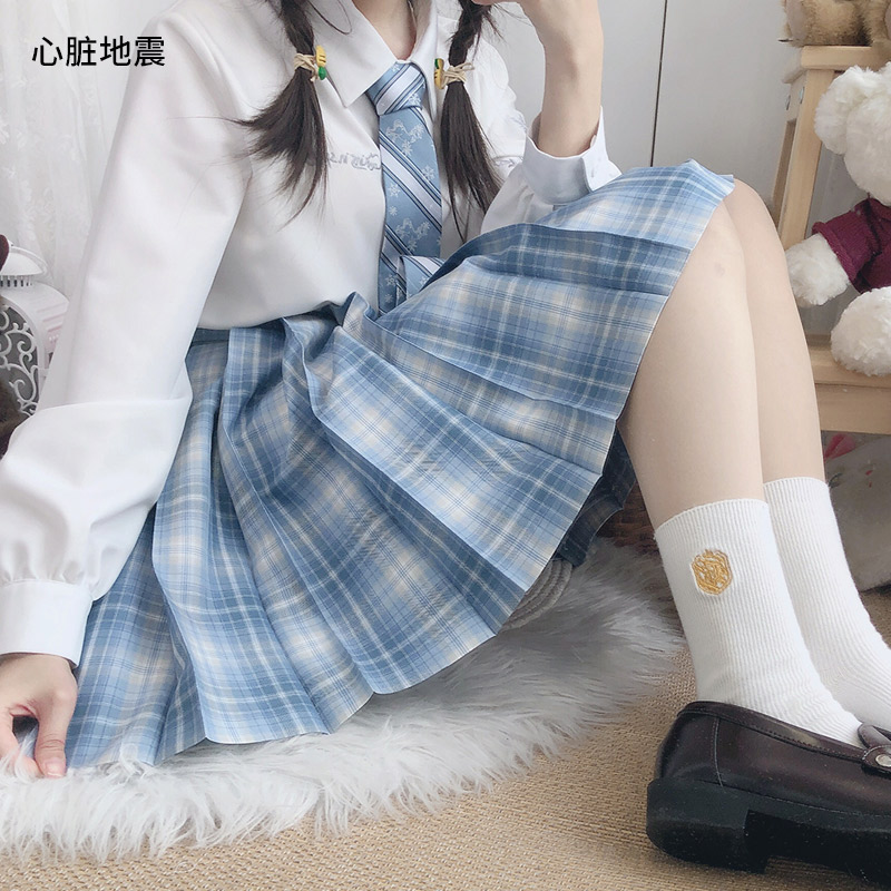 半月诗 JK制服心脏地震原创格裙春夏甜美学院风女短半身A字百褶裙