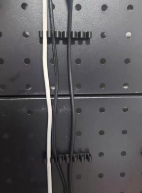 适用五金少女 金属圆孔洞洞板配件 牢固理线夹十只装