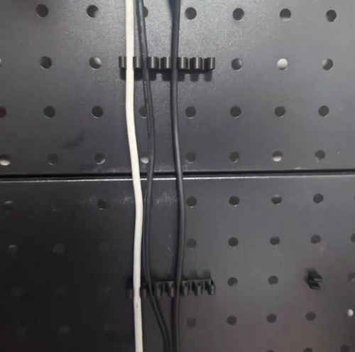 适用五金少女 金属圆孔洞洞板配件 牢固理线夹十只装