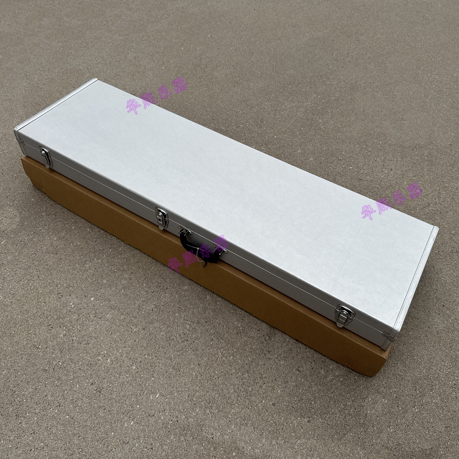 Jackson杰克逊 Roswell Rhoads Aluminum电吉他专用琴盒 银色琴箱